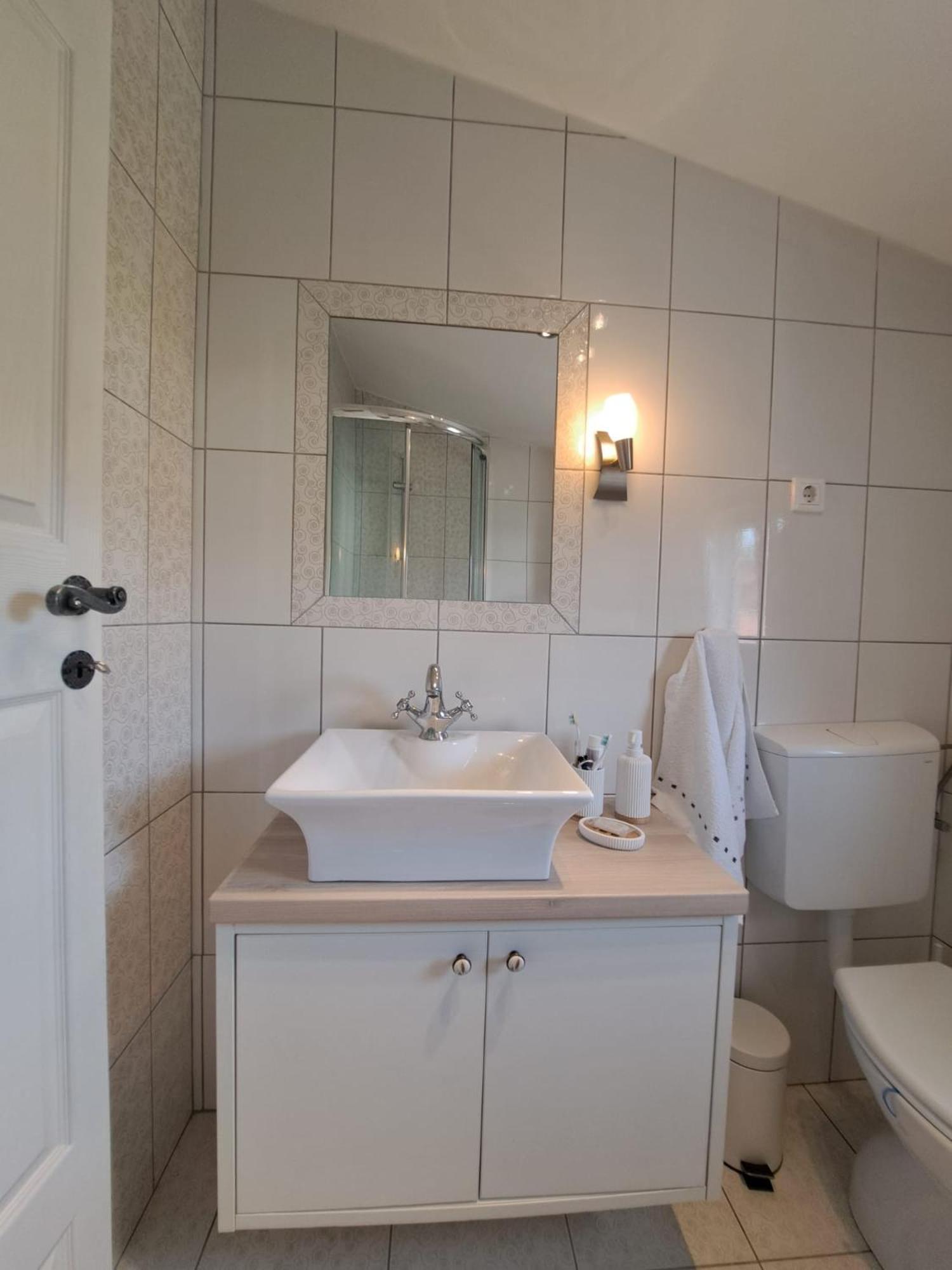 Apartman Lucia โพเซดารเย ภายนอก รูปภาพ